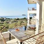 Villa Sunrise Luxury Pool PalaiónTsiflíkion