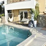 Sunrise Luxury Pool