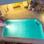 Sunrise Luxury Pool *
