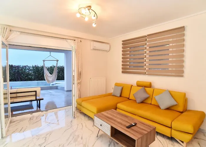 Sunrise Luxury Pool Villa