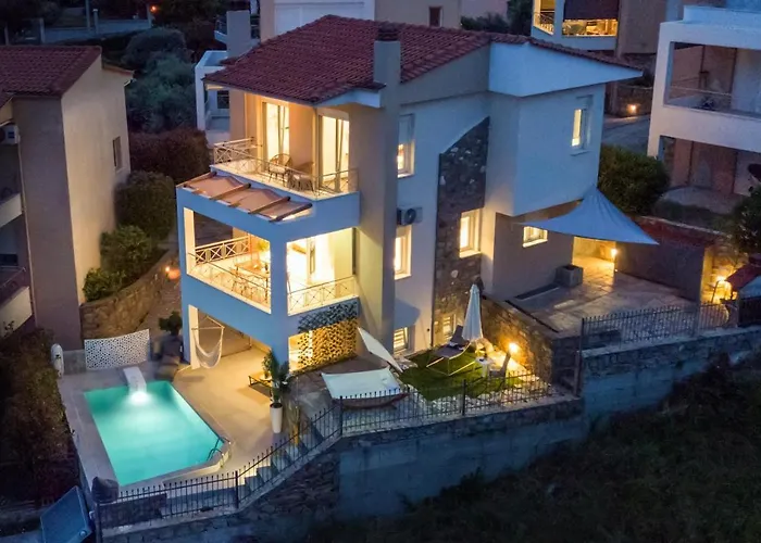Sunrise Luxury Pool Villa *