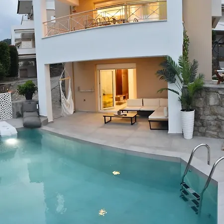 Vila Sunrise Luxury Pool