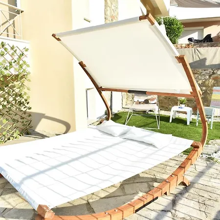 Sunrise Luxury Pool 빌라 PalaiónTsiflíkion