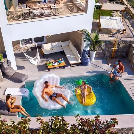 فيلة Sunrise Luxury Pool