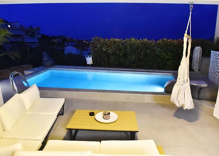 Sunrise Luxury Pool * PalaiónTsiflíkion